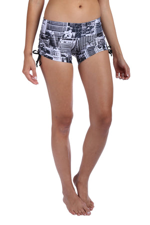 New York Skyline Shorts